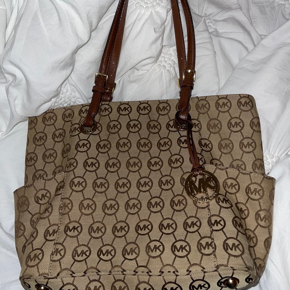 MK purse